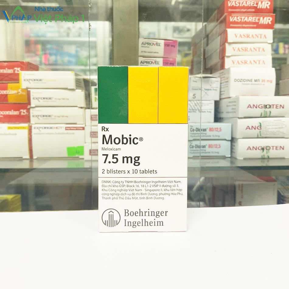 Hộp thuốc 20 viên Mobic 7,5mg chụp tại Nhà Thuốc Việt Pháp 1