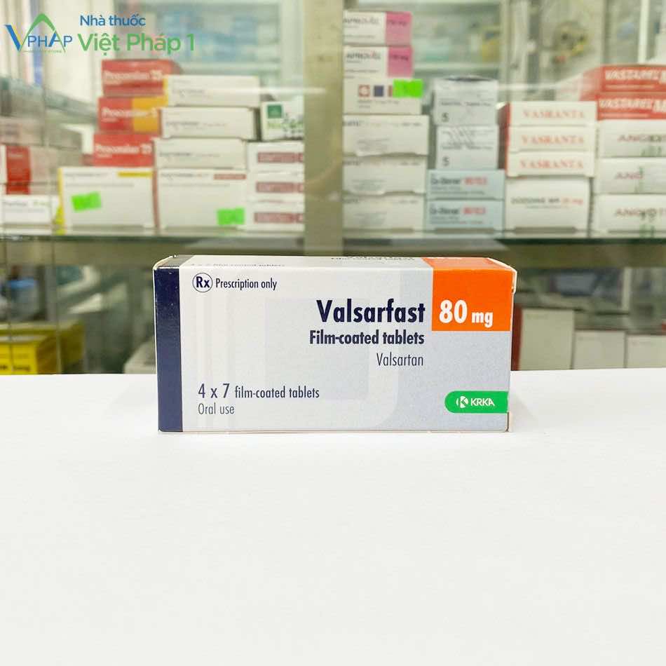 Hộp Valsarfast chụp tại Nhà thuốc Việt Pháp 1
