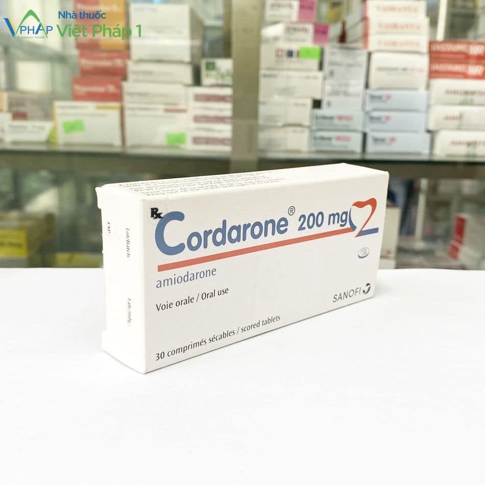Góc nghiêng của hộp thuốc Cordarone 200mg