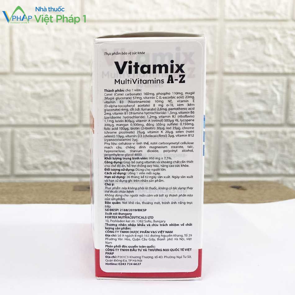 Hình ảnh mặt bên của sản phẩm Vitamix Multivitamins A-Z