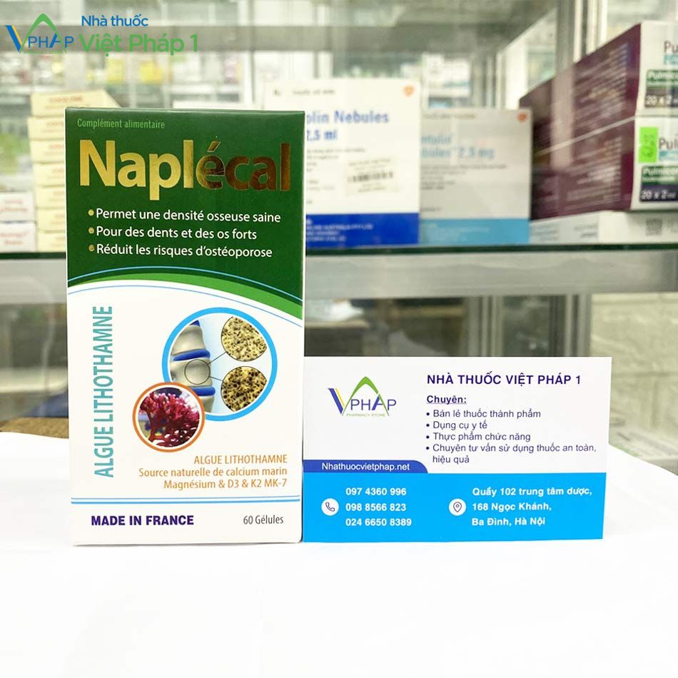 Hình ảnh hộp sản phẩm Naplecal được chụp tại Nhà Thuốc Việt Pháp 1