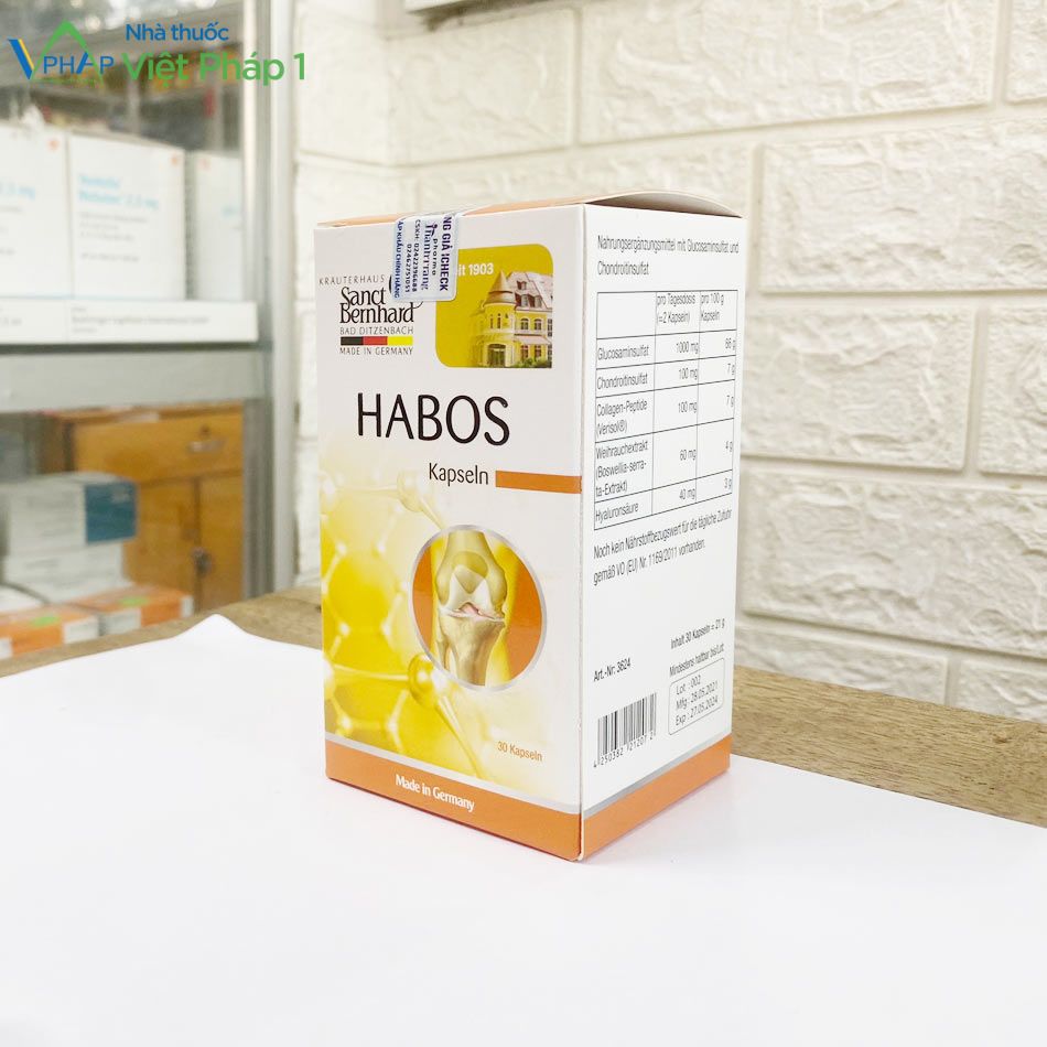 Hộp 30 viên sản phẩm HABOS Kapseln được chụp tại Nhà Thuốc Việt Pháp 1