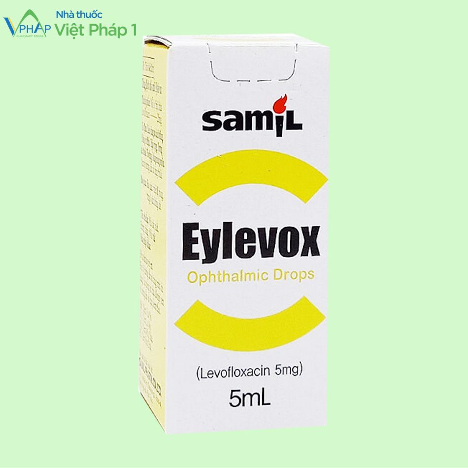 Mặt trước hộp thuốc nhỏ mắt Eylevox