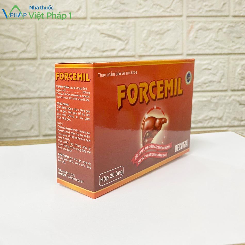 Mặt nghiêng của hộp sản phẩm Forcemil được chụp tại Nhà Thuốc Việt Pháp 1