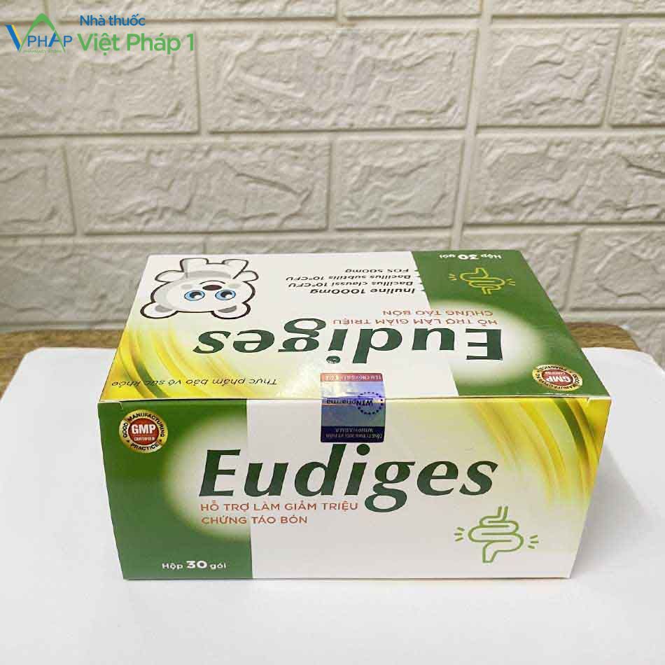 Hình ảnh: nắp của hộp sản phẩm Eudiges