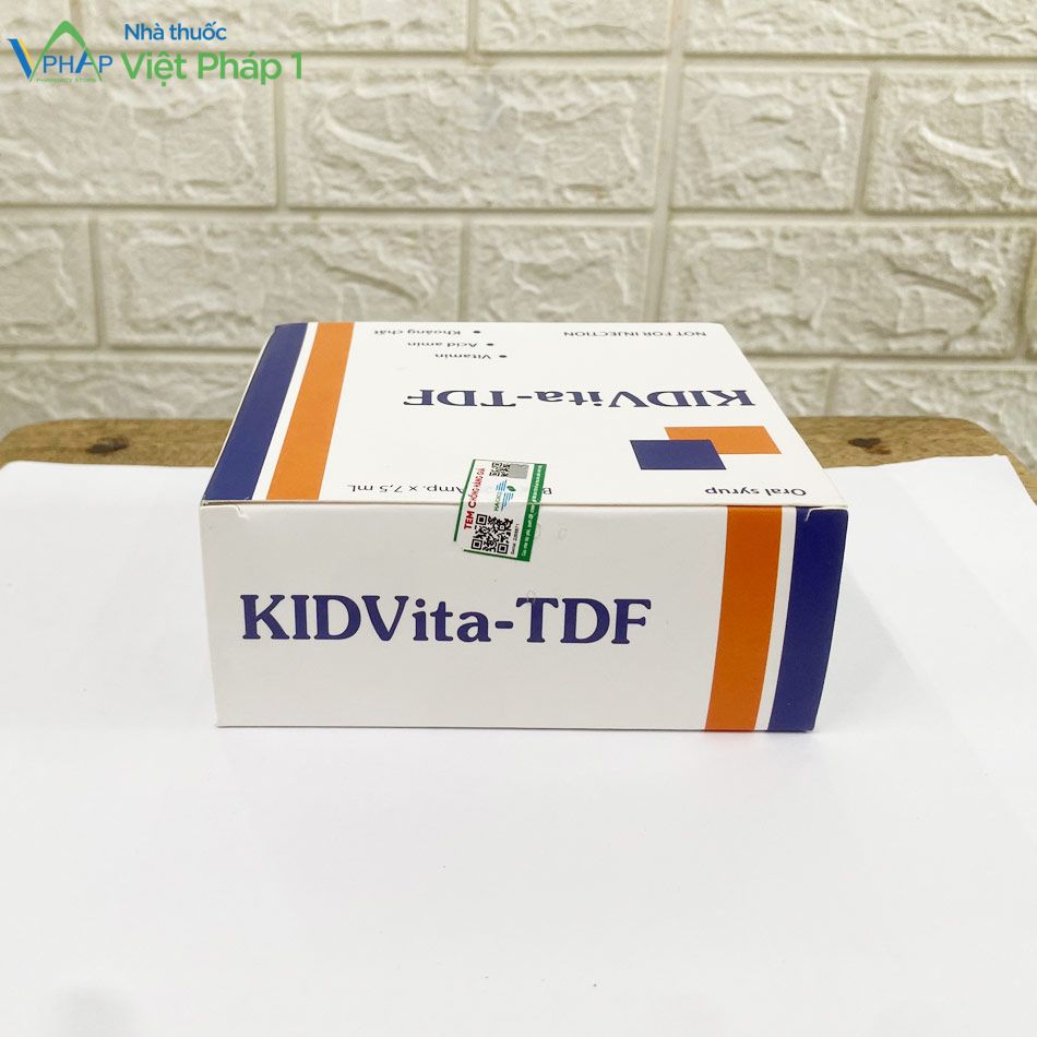 Thuốc siro uống KIDVita-TDF được chụp tại Nhà Thuốc Việt Pháp 1