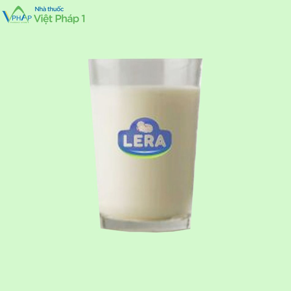 Hình ảnh ly sữa bột pha uống Lera