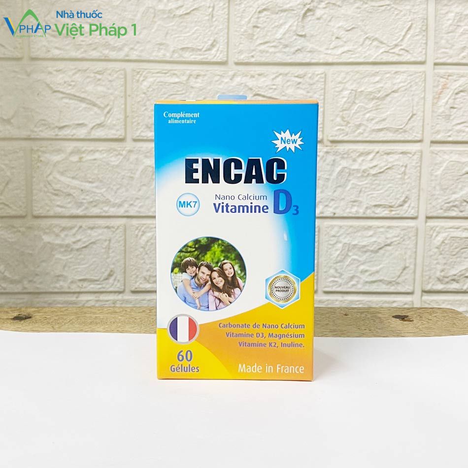 Hộp sản phẩm Encac được chụp tại Nhà Thuốc Việt Pháp 1