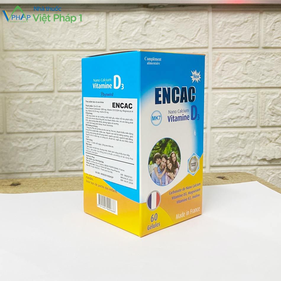 Mặt nghiêng của hộp sản phẩm Encac được chụp tại Nhà Thuốc Việt Pháp 1