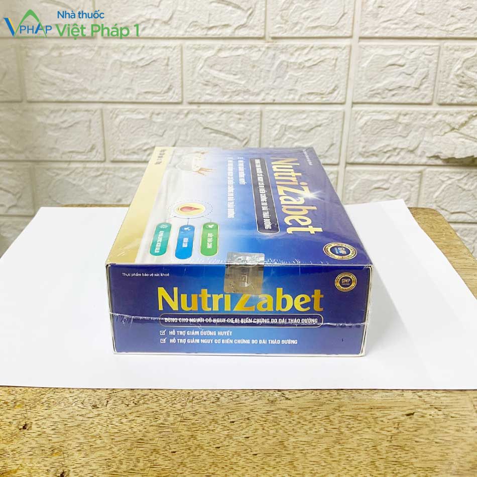 Thực phẩm bảo vệ sức khỏe NutriZabet được chụp tại Nhà Thuốc Việt Pháp 1