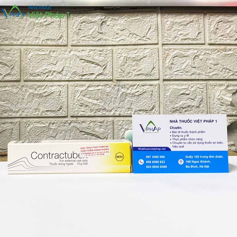 Hình ảnh hộp thuốc Contractubex 10g được chụp tại Nhà Thuốc Việt Pháp 1