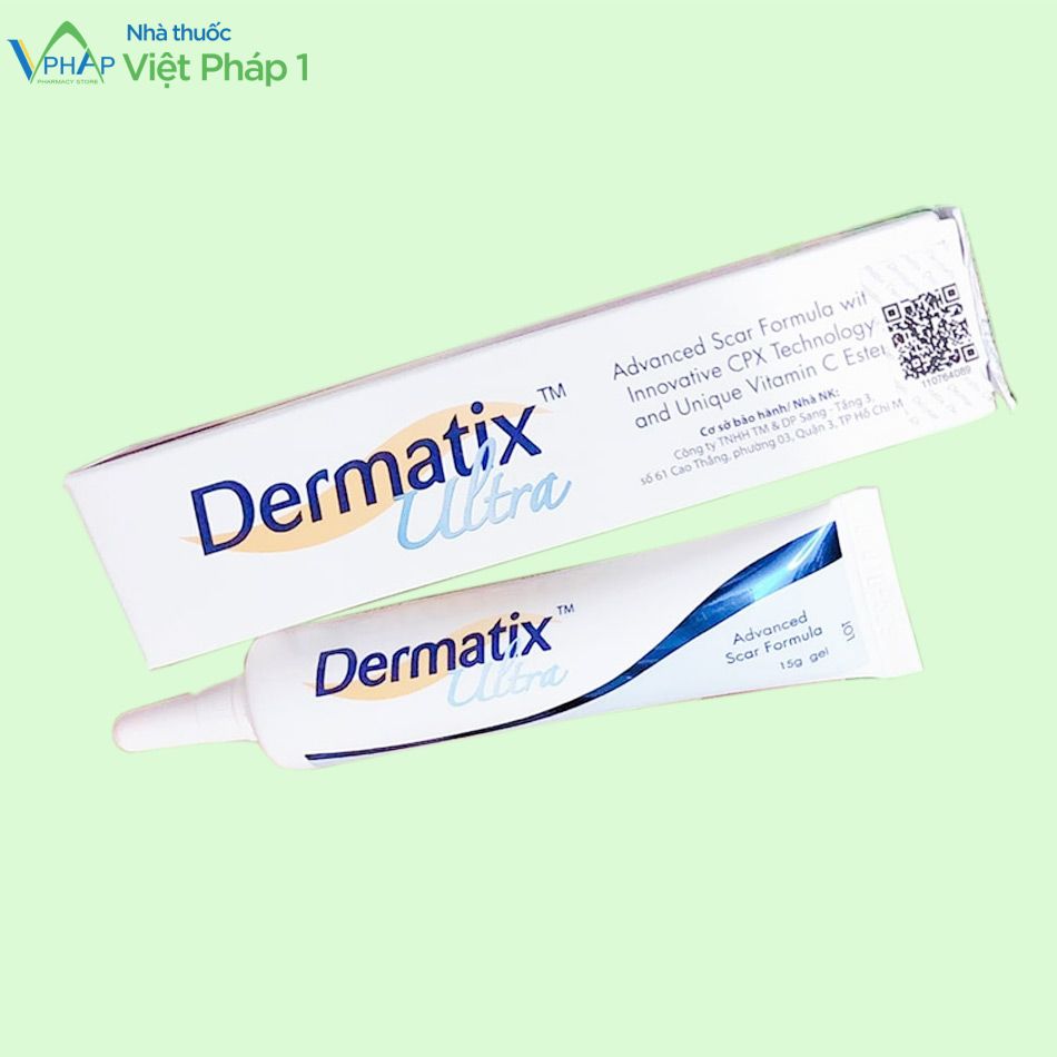 Hộp đựng và tuyp kem trị sẹo Dermatix