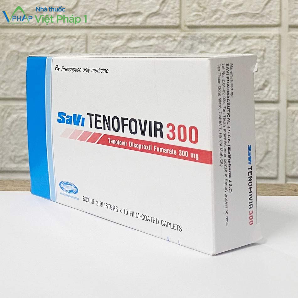 Mặt bên hộp thuốc Savi tenofovir 300 mg 
