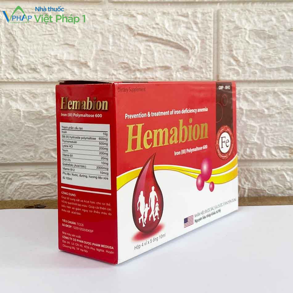 Mặt bên của hộp sản phẩm bổ sung các dưỡng chất Hemabion