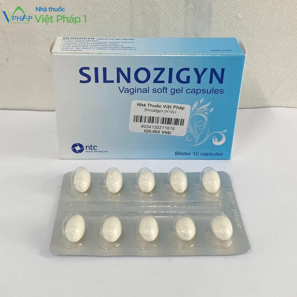 Hộp và vỉ của thuốc Silnozigyn được chụp tại Nhà Thuốc Việt Pháp 1