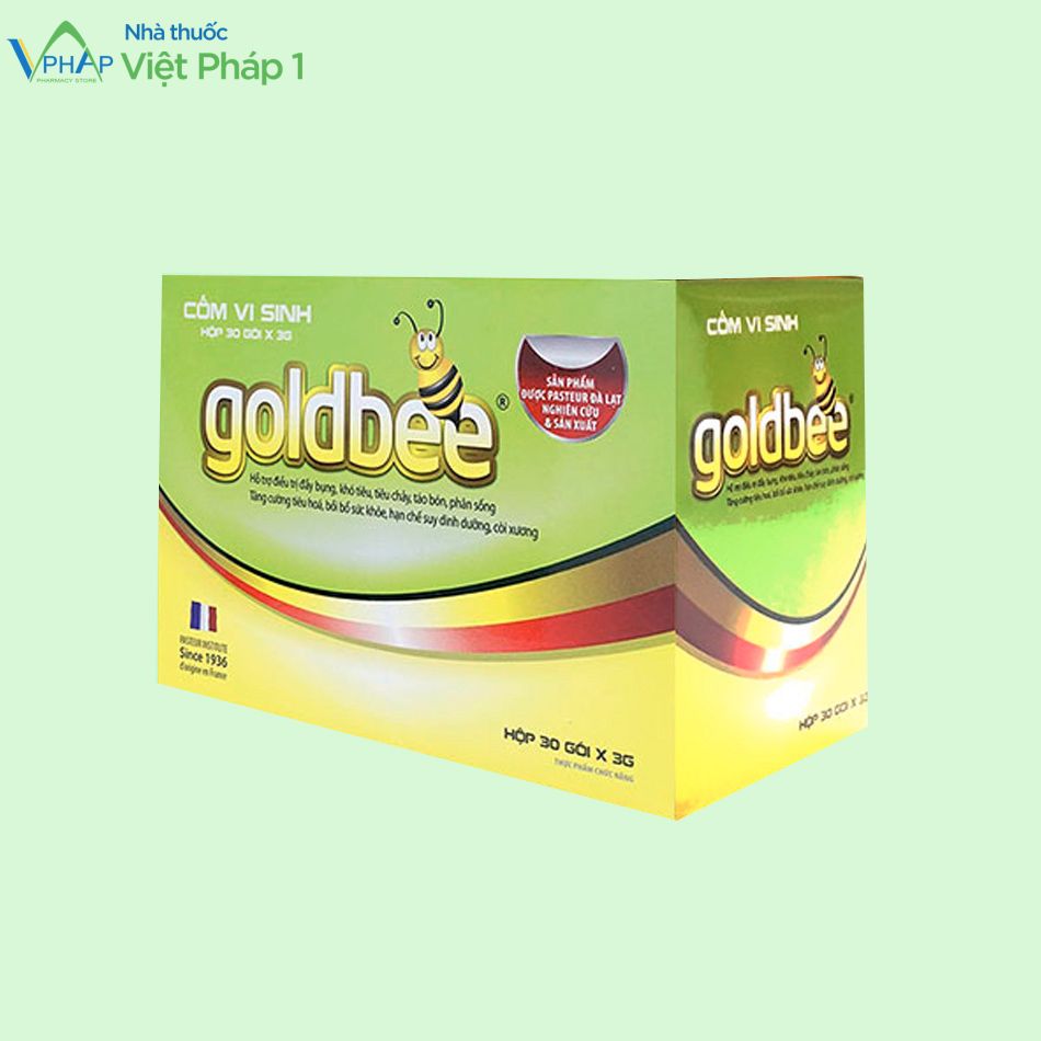 Mặt nghiêng của hộp 30 gói cốm vi sinh Goldbee được chụp tại Nhà thuốc Việt Pháp 1