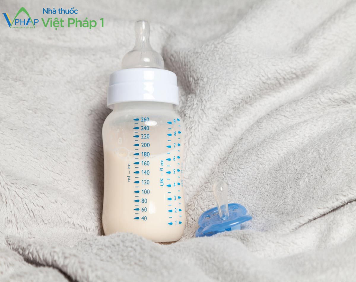 Hình ảnh: sữa non Medi Baby Gold pha dành cho trẻ từ 0 đến 12 tháng tuổi