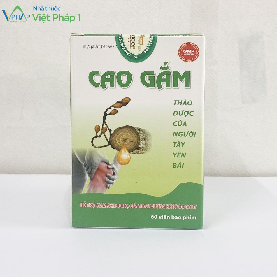 Hình ảnh: Hộp sản phẩm Cao Gắm được chụp tại Nhà Thuốc Việt Pháp 1
